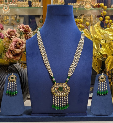 "Zamurrad Moti Mala" (Emerald Pearl Necklace)