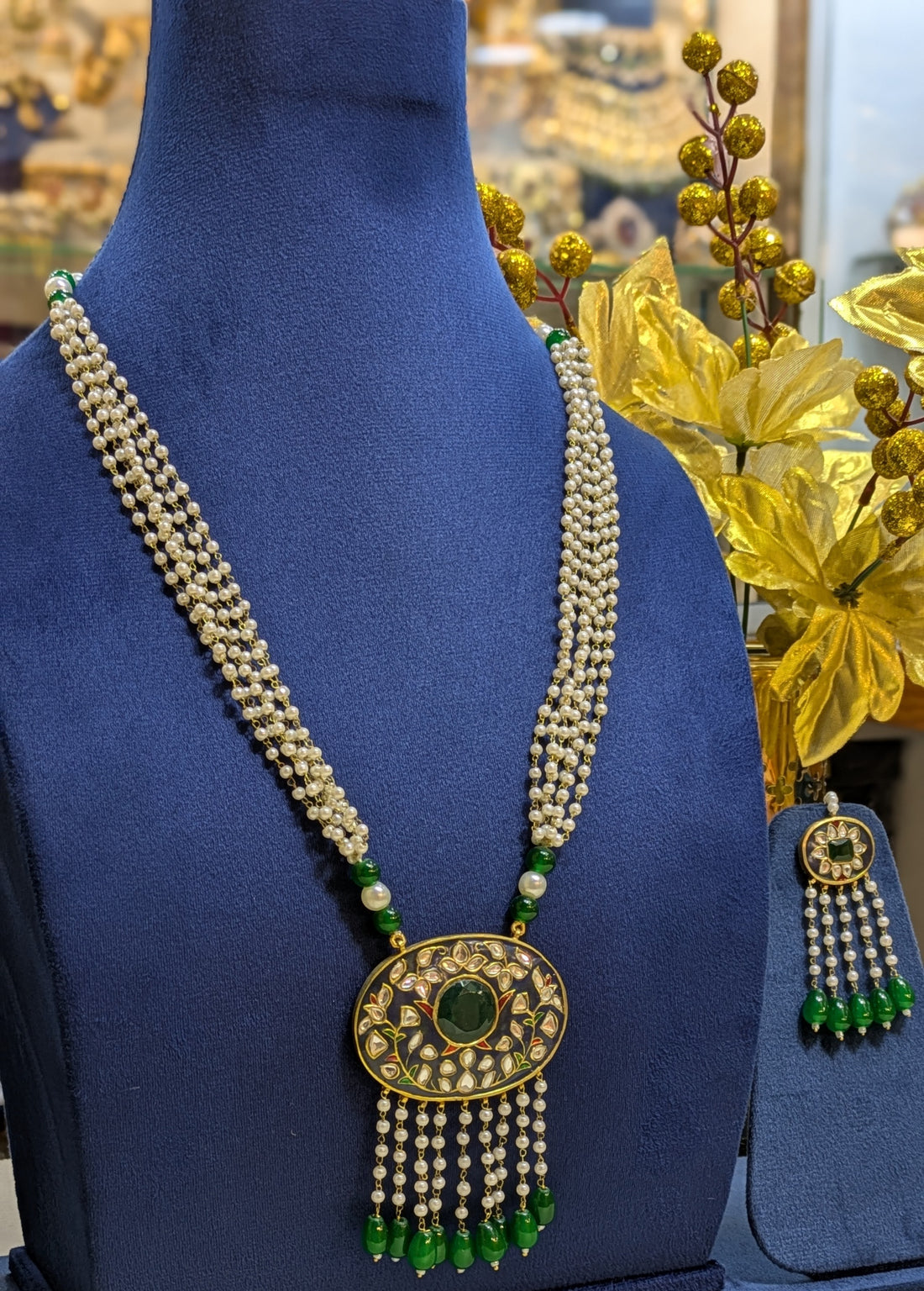 "Zamurrad Moti Mala" (Emerald Pearl Necklace)