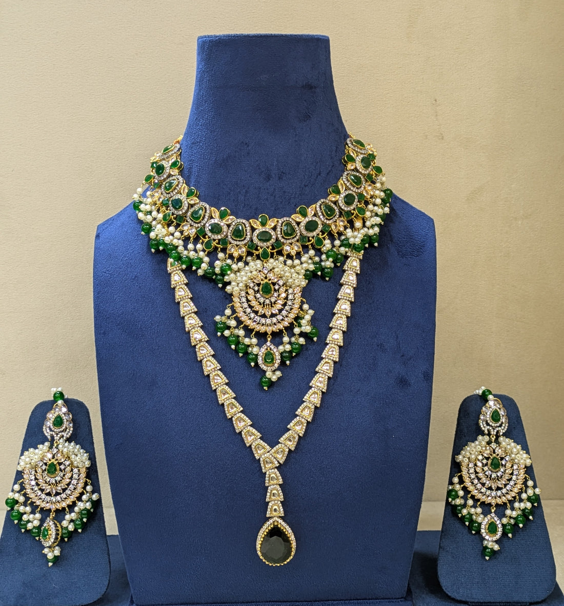 Zamurrad Malika Set