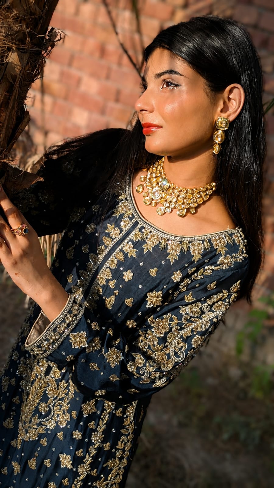 "Zar-e-Khaas" (Precious Gold)